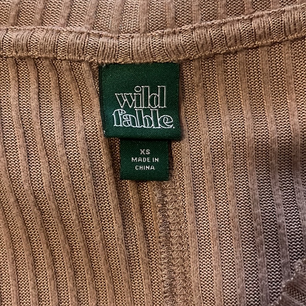 Target, Wild Fable top - Picture 2 of 2